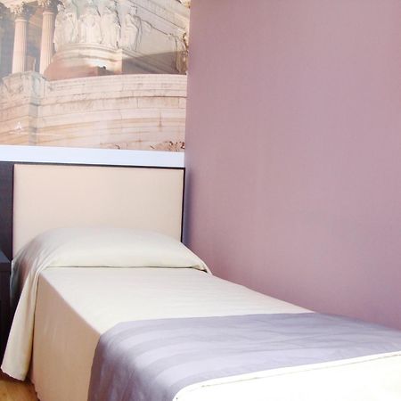 Hotel Star Монтеротондо Экстерьер фото
